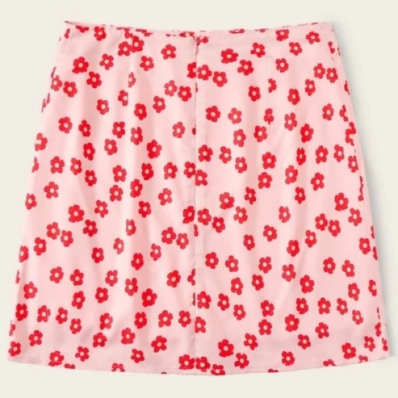 SHEIN Floral Mini Skirt - Pink & Red - Picture 3 of 11